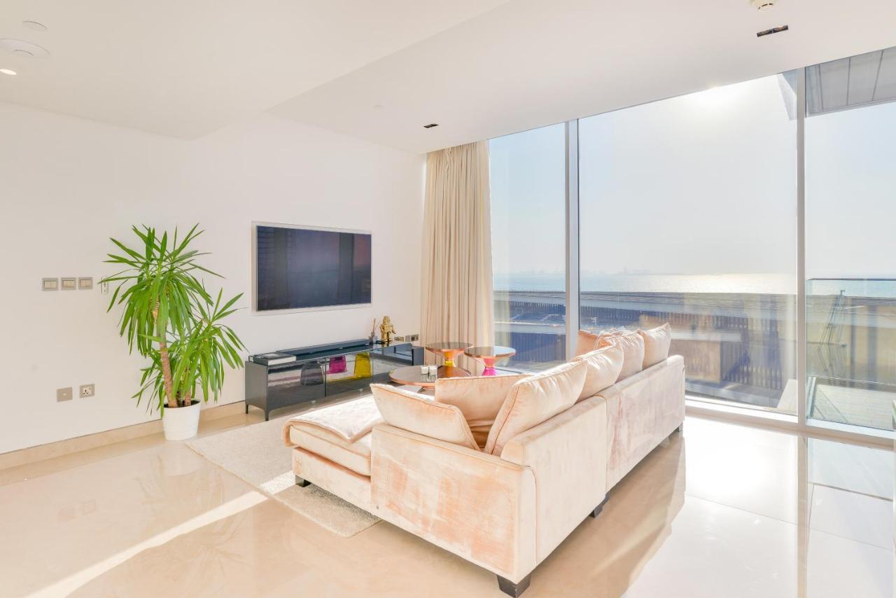 Posh 2 Bedroom Oceanfront Apt In The Heart Of Bluewaters Island Dubai Luaran gambar